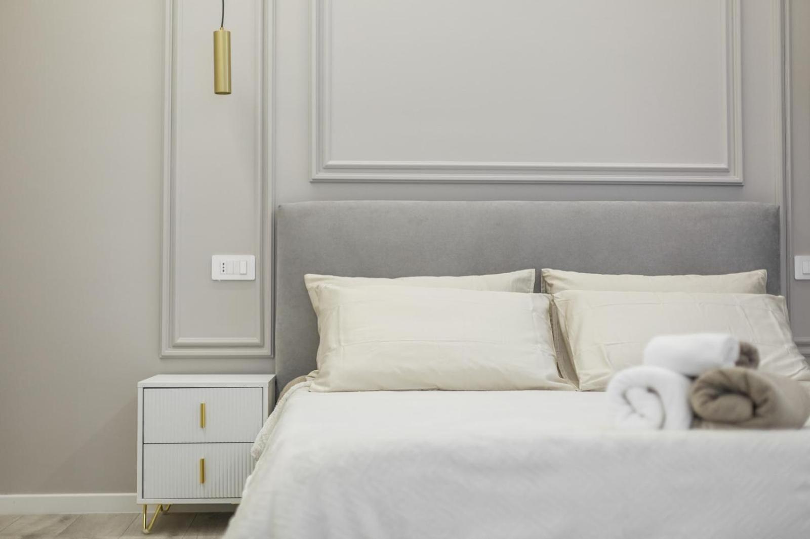 Room& Breakfast Martin'S Luxury Bologna Bagian luar foto